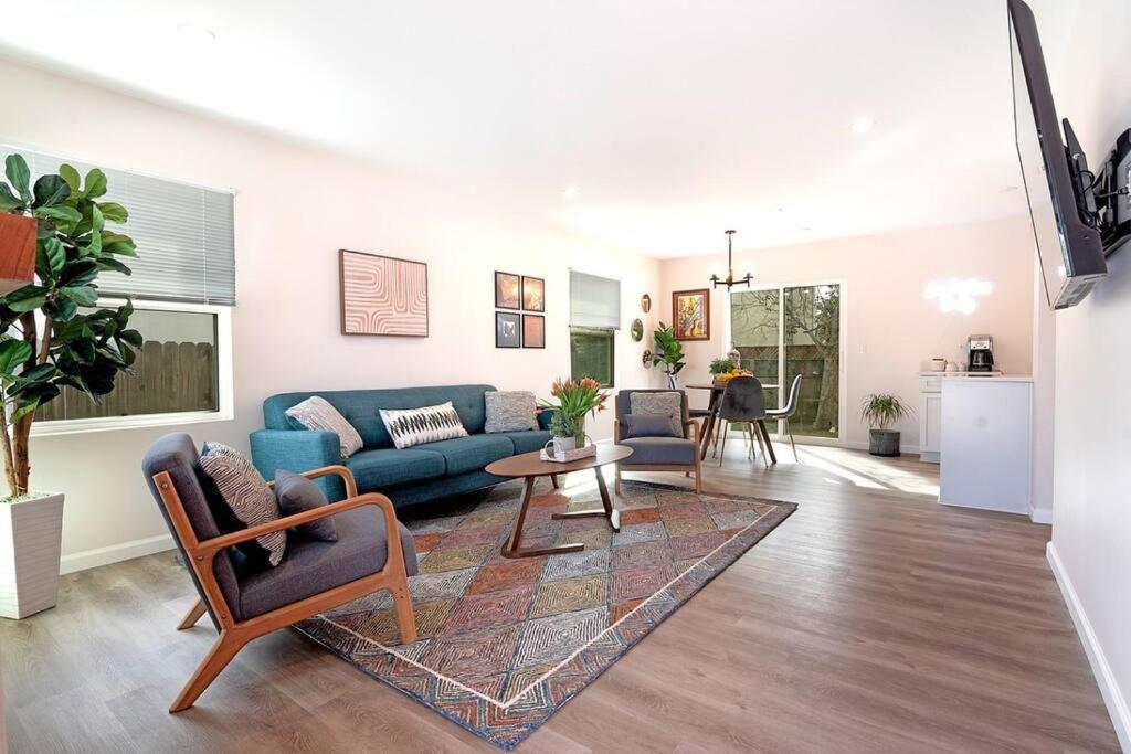Beautiful 3 Bed 1 Bath Designer Home + Hot Tub Los Angeles Luaran gambar