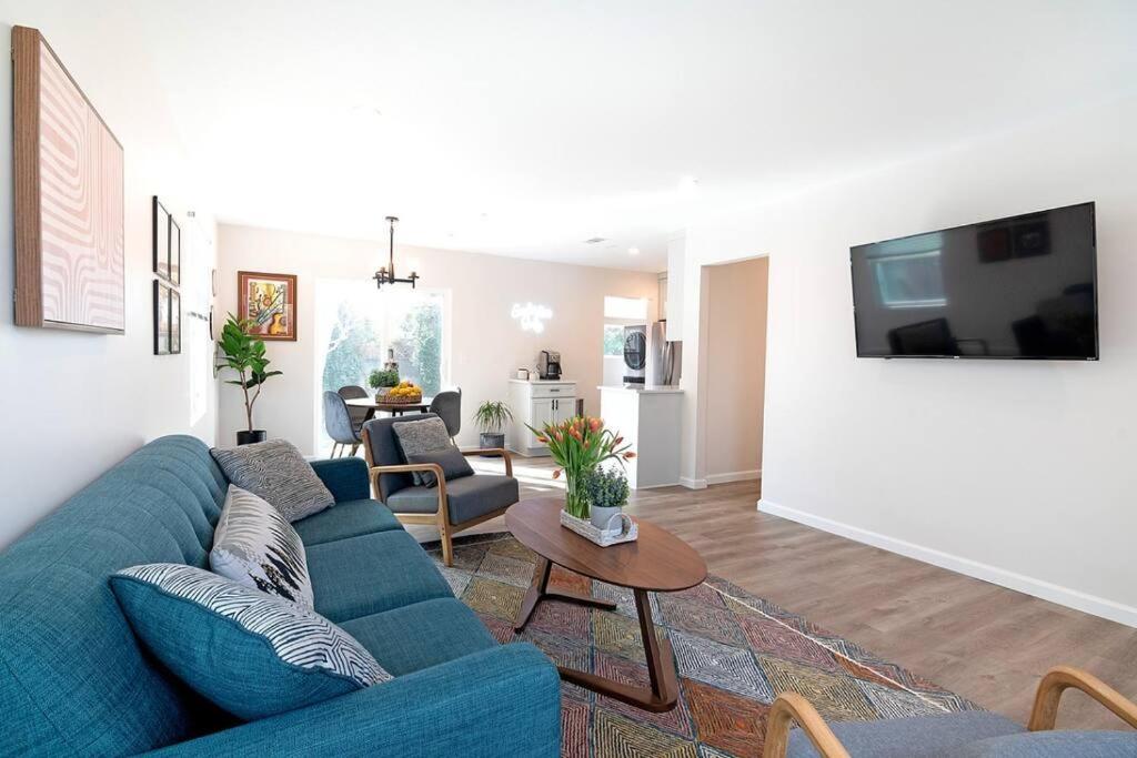 Beautiful 3 Bed 1 Bath Designer Home + Hot Tub Los Angeles Luaran gambar