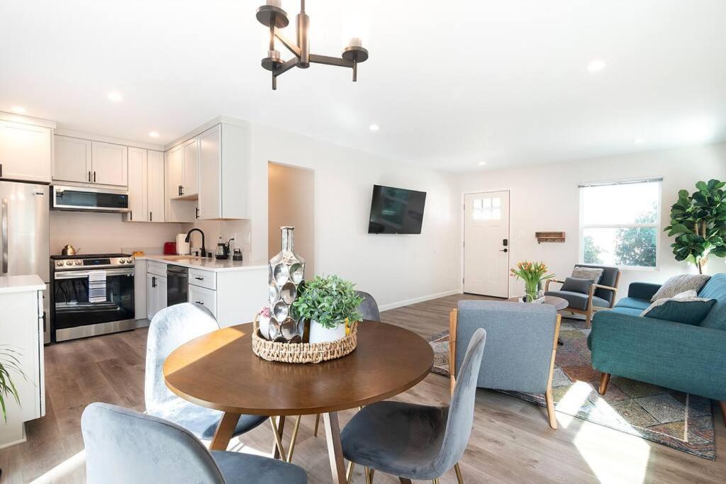 Beautiful 3 Bed 1 Bath Designer Home + Hot Tub Los Angeles Luaran gambar