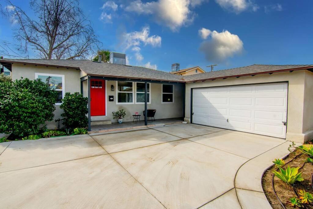 Beautiful 3 Bed 1 Bath Designer Home + Hot Tub Los Angeles Luaran gambar