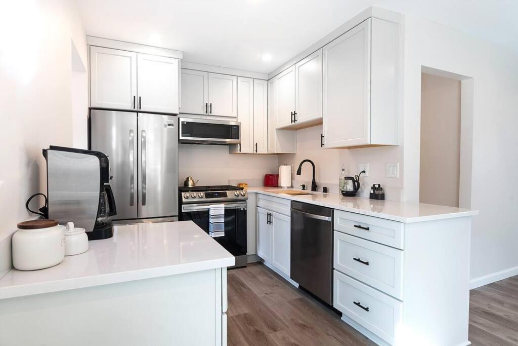 Beautiful 3 Bed 1 Bath Designer Home + Hot Tub Los Angeles Luaran gambar